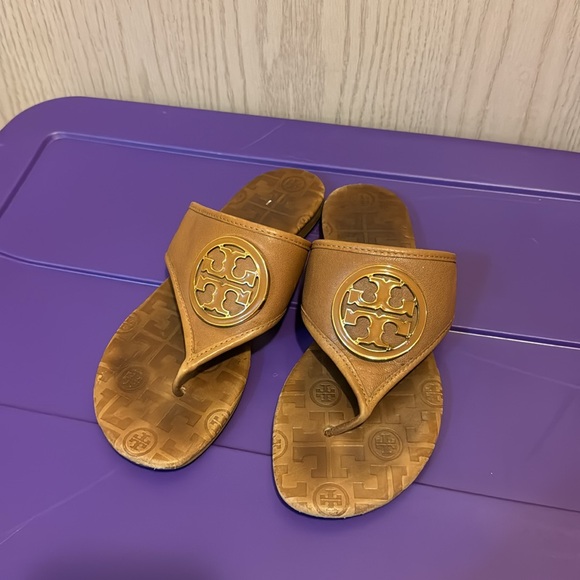 Tory Burch Shoes - Tory Burch Tan Leather Flip Flops with Gold Tory Burch Logo size 7